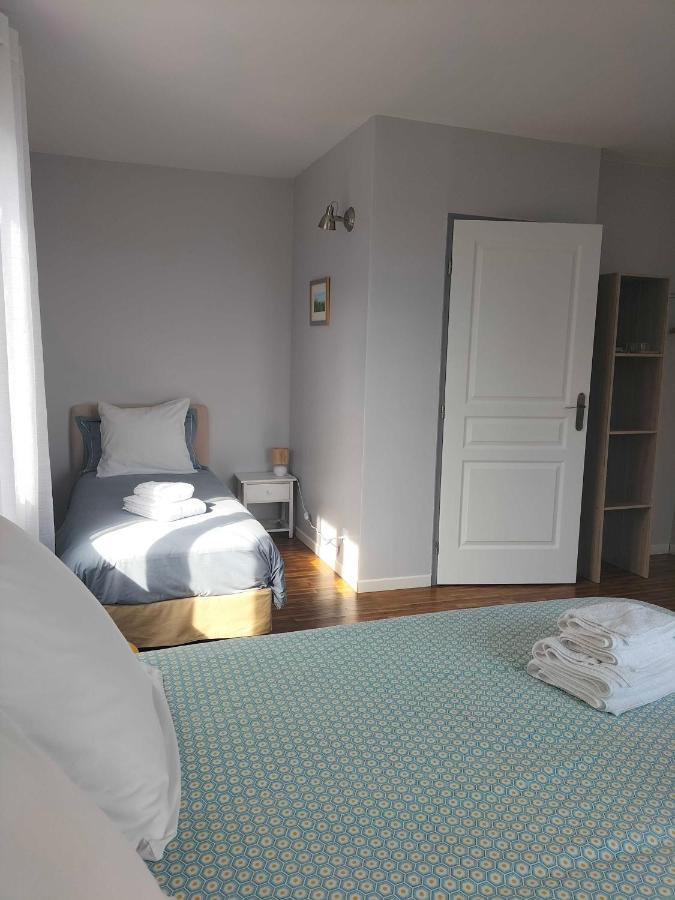 Bed and Breakfast Alabrena Feneyrols Экстерьер фото